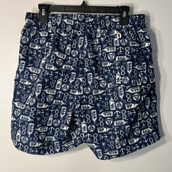 Lands’ End Men’s Swim Trunks Size Med. Blue & White Nautical Theme. - Picture 2 of 10